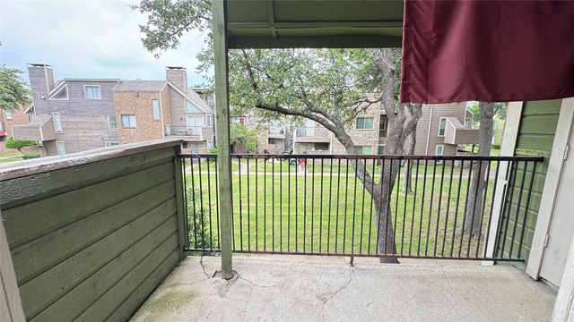 9833 Walnut Street 201, Dallas, TX 75243