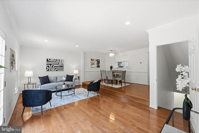 6052 KESTNER CIR, Alexandria, VA 22315