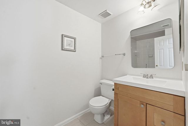 6052 KESTNER CIR, Alexandria, VA 22315