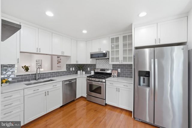 6052 KESTNER CIR, Alexandria, VA 22315