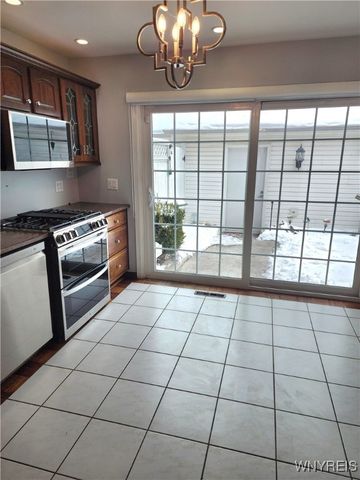 64 Hickory Hill Road, Amherst, NY 14221