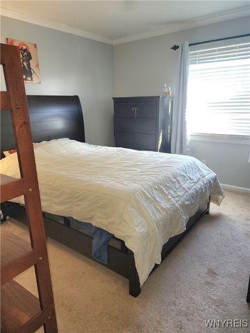 64 Hickory Hill Road, Amherst, NY 14221