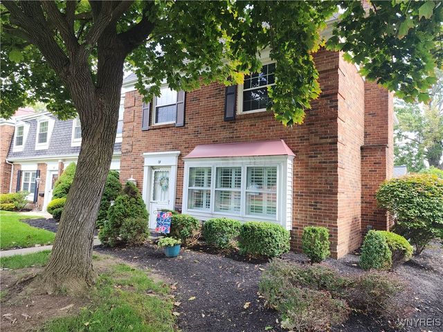 64 Hickory Hill Road, Amherst, NY 14221