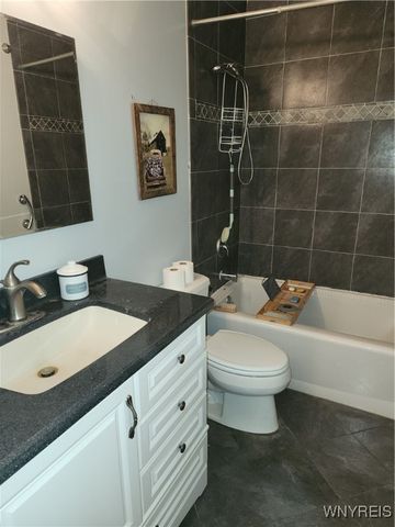 64 Hickory Hill Road, Amherst, NY 14221