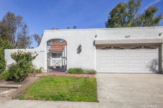 5479 Paseo Del Lago West A, Laguna Woods, CA 92637