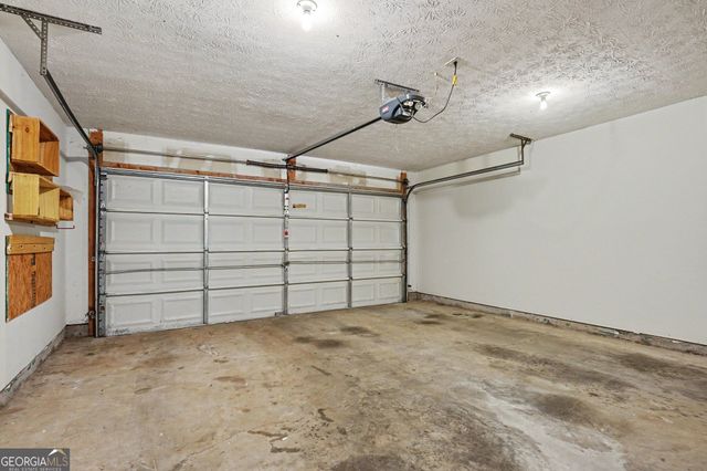 834 Sweetwater Way, Mcdonough, GA 30253