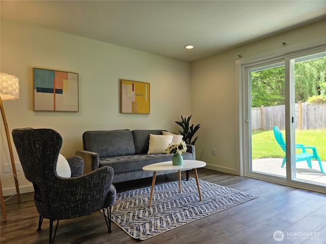 16706 6th Avenue SE, Bothell, WA 98012