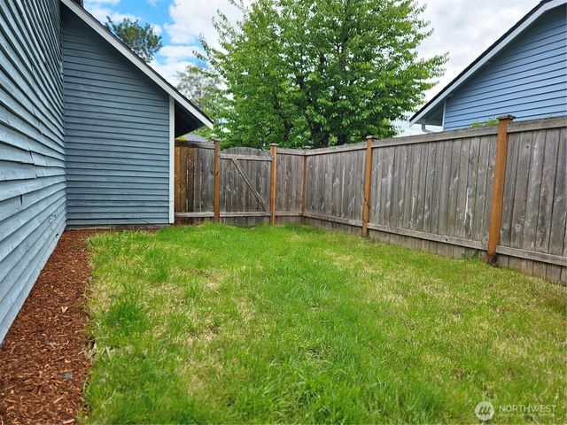 16706 6th Avenue SE, Bothell, WA 98012
