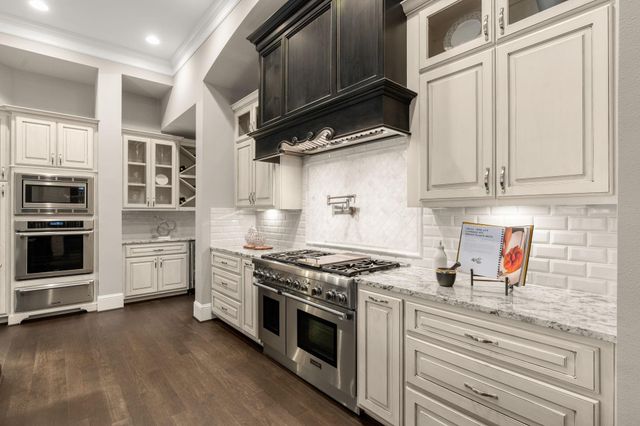 1518 Hillendahl Boulevard, Houston, TX 77055