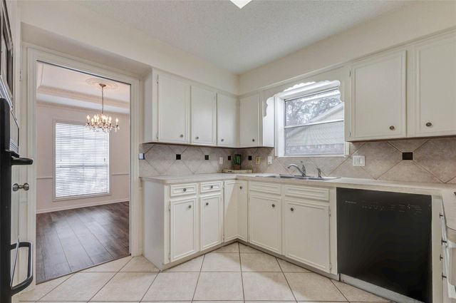 3502 Rolling Green Lane, Missouri City, TX 77459