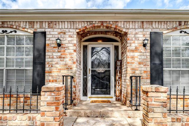 3502 Rolling Green Lane, Missouri City, TX 77459