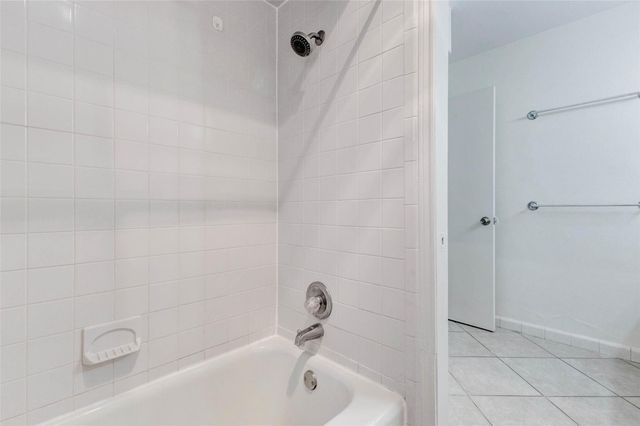 3502 Rolling Green Lane, Missouri City, TX 77459