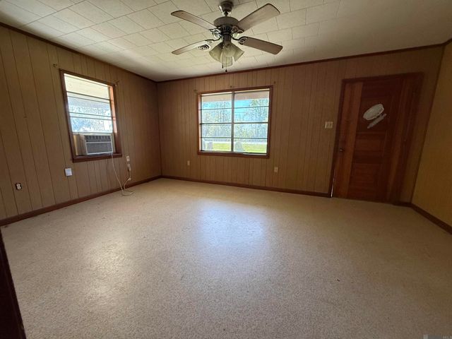 963 Bayou Dularge Rd, Houma, LA 70363