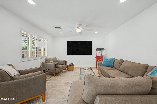 5040 E SUNNYSIDE Drive, Scottsdale, AZ 85254
