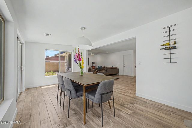 5040 E SUNNYSIDE Drive, Scottsdale, AZ 85254