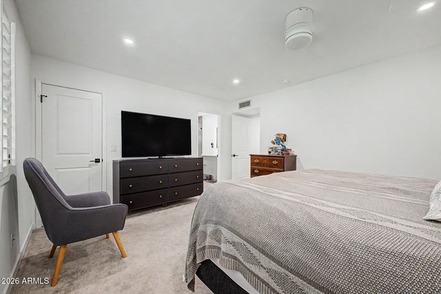 5040 E SUNNYSIDE Drive, Scottsdale, AZ 85254