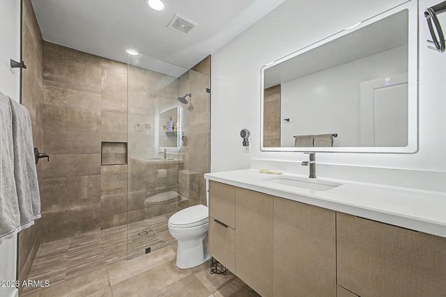 5040 E SUNNYSIDE Drive, Scottsdale, AZ 85254