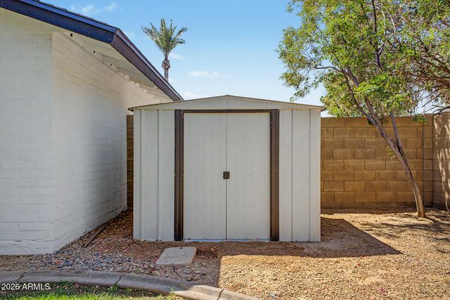5040 E SUNNYSIDE Drive, Scottsdale, AZ 85254
