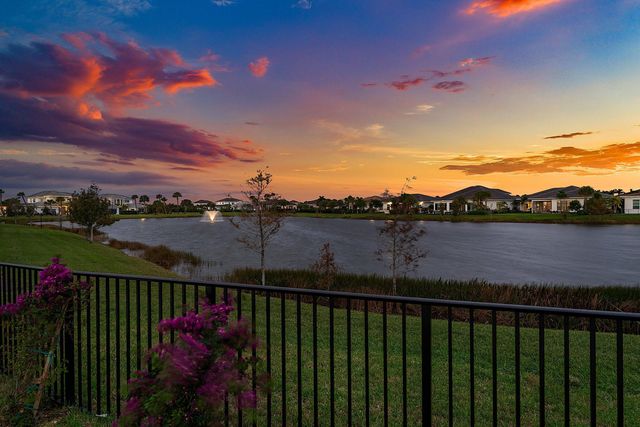 9109 Coral Isles Circle, Palm Beach Gardens, FL 33412