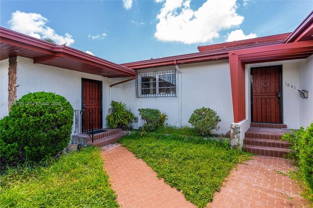 1841 SW 29th Ave B, Miami, FL 33145
