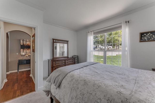 27 Glenbrook Lane, Bella Vista, AR 72715