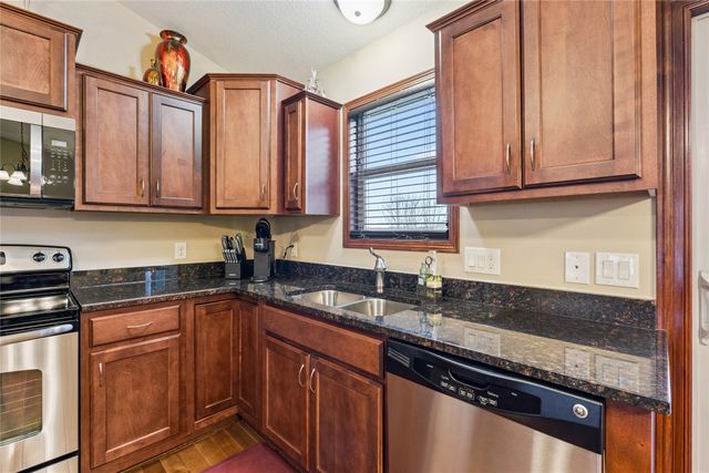 4118 146th Street, Urbandale, IA 50323