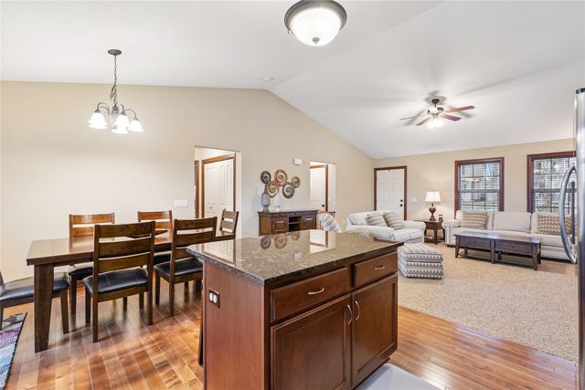 4118 146th Street, Urbandale, IA 50323