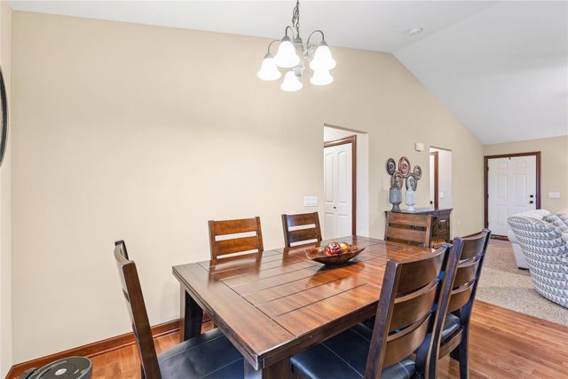 4118 146th Street, Urbandale, IA 50323
