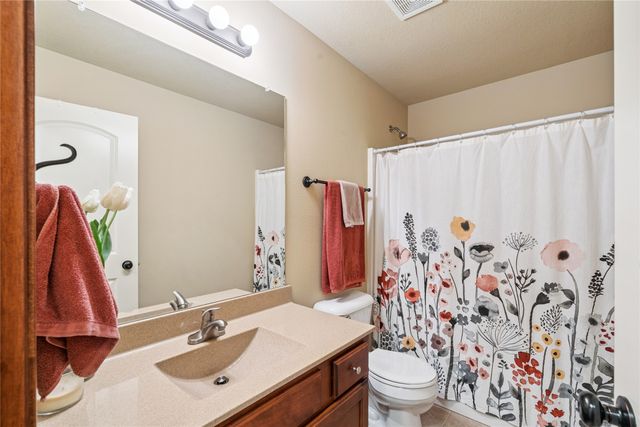 4118 146th Street, Urbandale, IA 50323