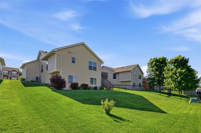 4118 146th Street, Urbandale, IA 50323