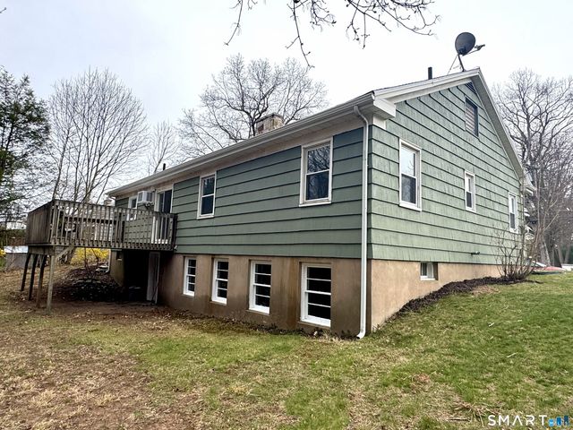 677 Middle Turnpike West, Manchester, CT 06040