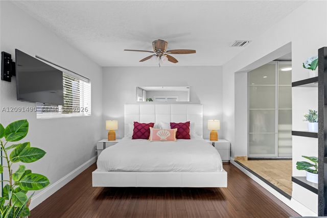 1841 SE 6th St, Pompano Beach, FL 33060