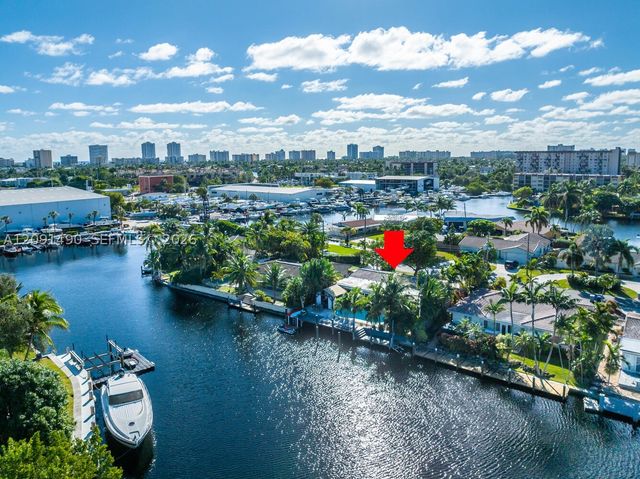 1841 SE 6th St, Pompano Beach, FL 33060