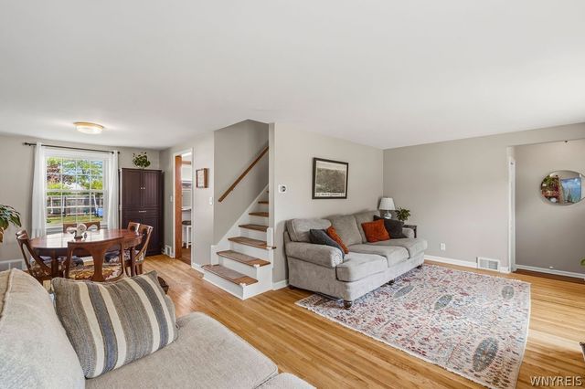 146 Snug Haven Court, Tonawanda, NY 14150