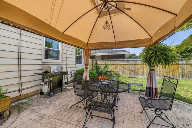 146 Snug Haven Court, Tonawanda, NY 14150