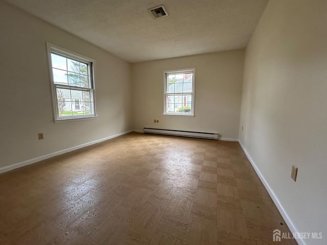 136 Plymouth Lane C, Monroe, NJ 08831