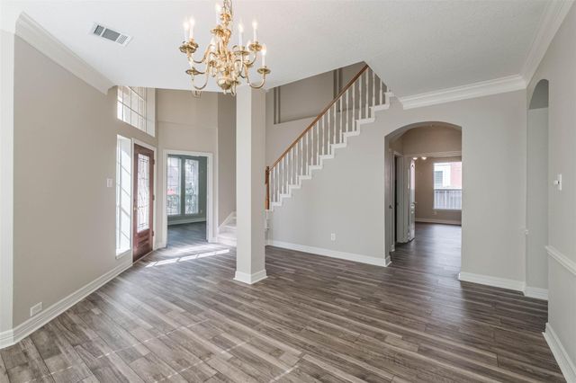 5911 Brook Bend Drive, Sugar Land, TX 77479