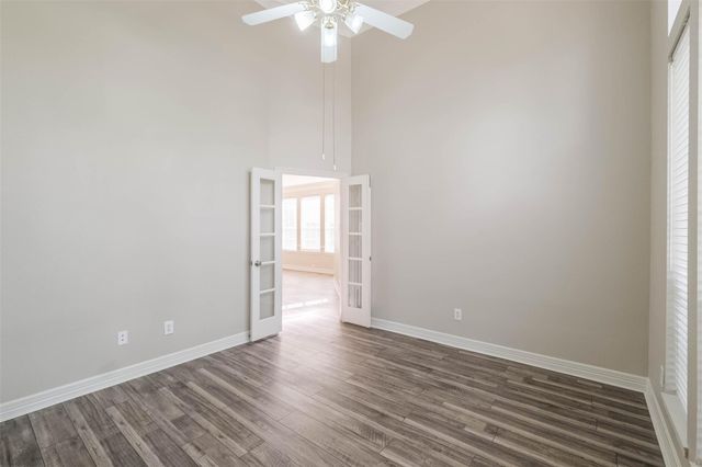 5911 Brook Bend Drive, Sugar Land, TX 77479