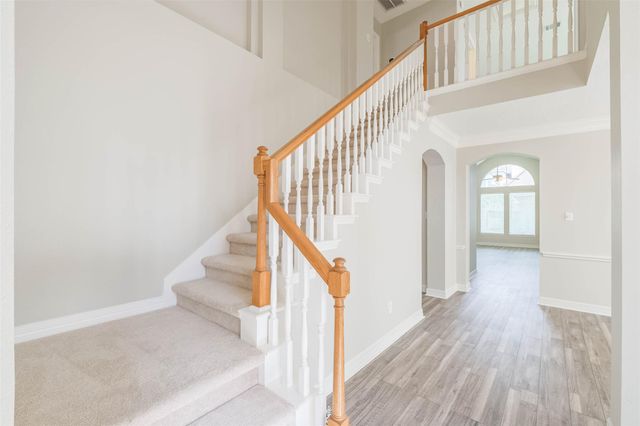 5911 Brook Bend Drive, Sugar Land, TX 77479