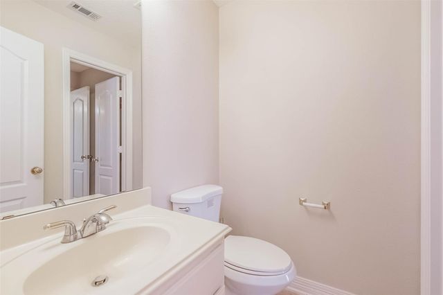 5911 Brook Bend Drive, Sugar Land, TX 77479