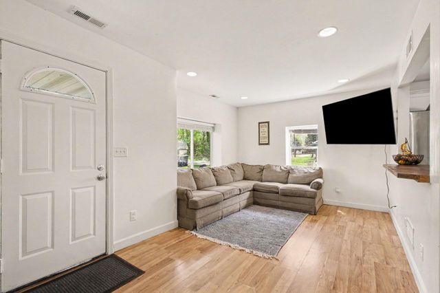 1230 Fleming Street, Hobart, IN 46342