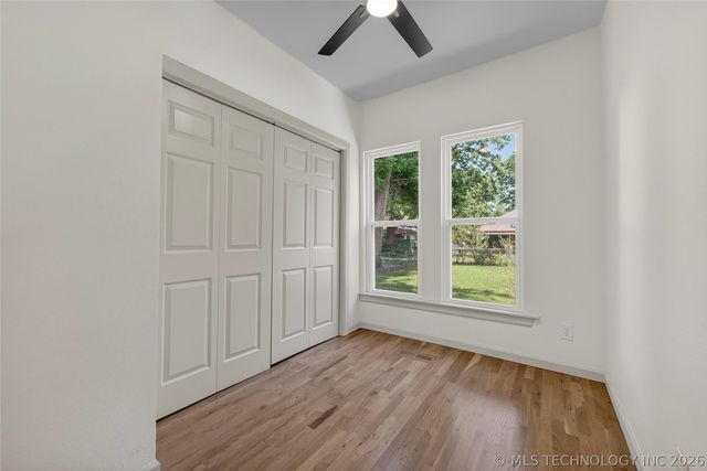 320 E 5th Street, Claremore, OK 74017