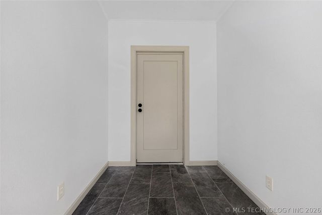 320 E 5th Street, Claremore, OK 74017