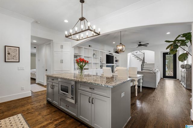 836 VILLA LANE, Irondale, AL 35210