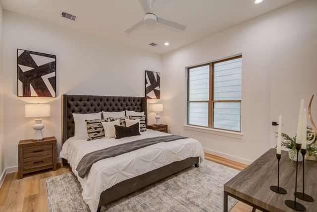 6742 Peerless Street A, Houston, TX 77021