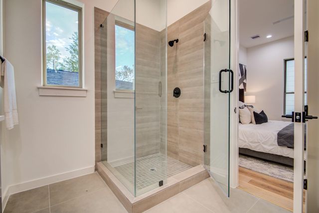 6742 Peerless Street A, Houston, TX 77021