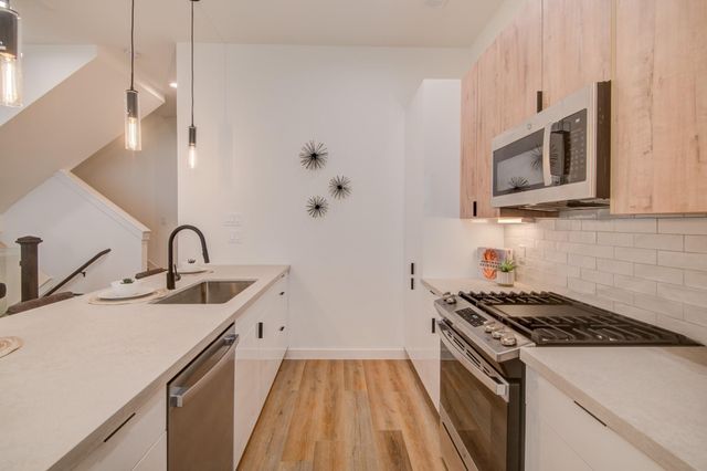 6742 Peerless Street A, Houston, TX 77021