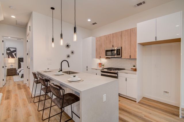 6742 Peerless Street A, Houston, TX 77021