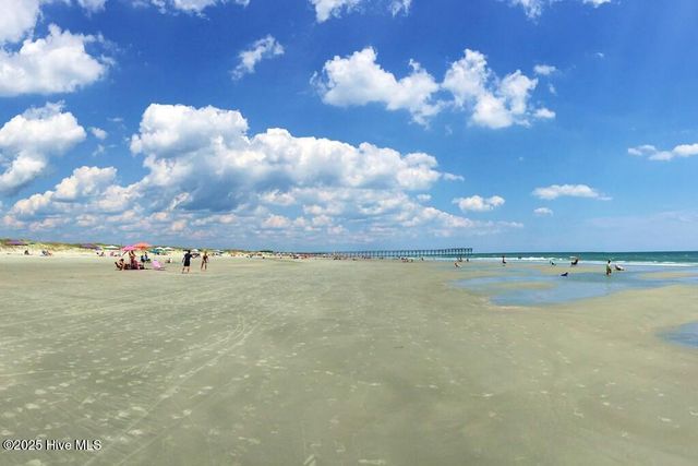 419 40th Street, Sunset Beach, NC 28468