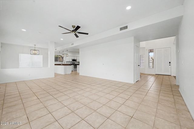 4331 E PRICKLY PEAR Trail, Phoenix, AZ 85050